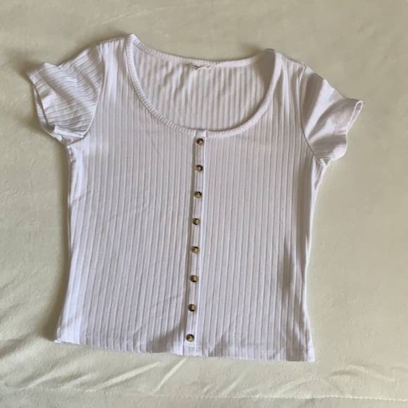 Crop Top - Picture 1 of 2